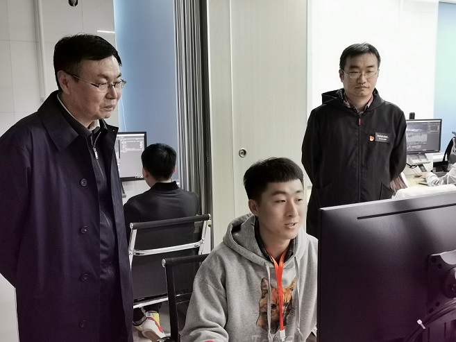 学院领导带队前往微帧数字看望实习学生.jpg